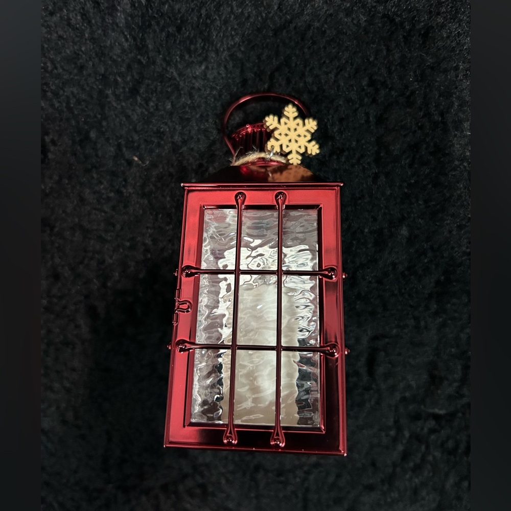 Bath & Body Works Wallflower Plug Red Lantern Snowflake Charm new Nightlight - Picture 2 of 5